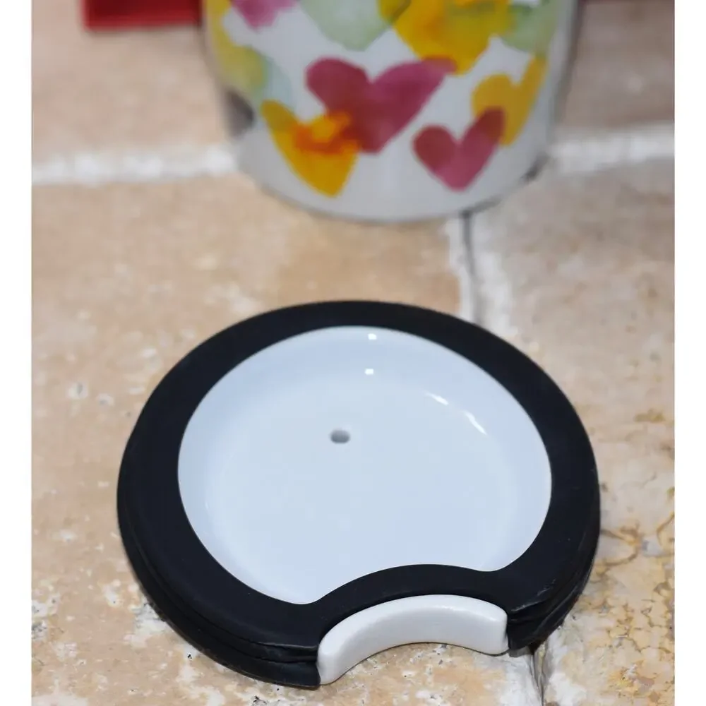 Starbucks Watercolor Hearts DOT 10 oz Ceramic Travel Tumbler Coffee Mug 2015 NWT